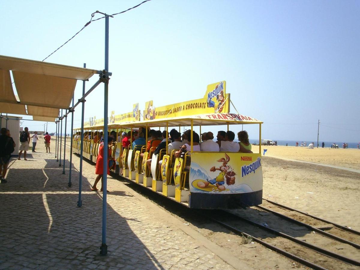 קוסטה דה קפאריקה Lisbon Beach Apartments 7 מראה חיצוני תמונה